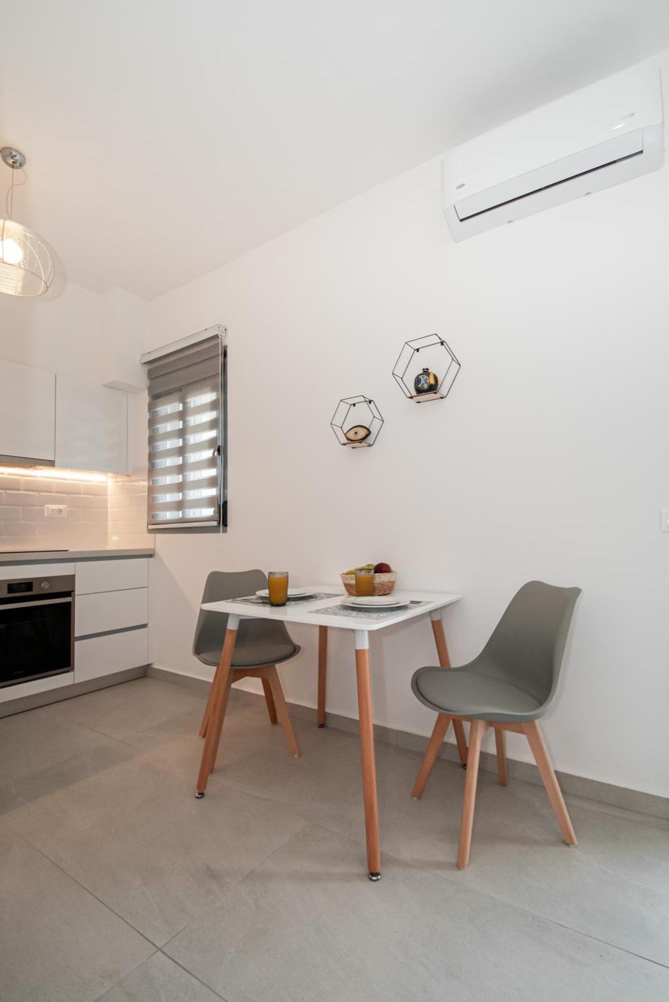 Anesis Town Apartments Rhodes City エクステリア 写真